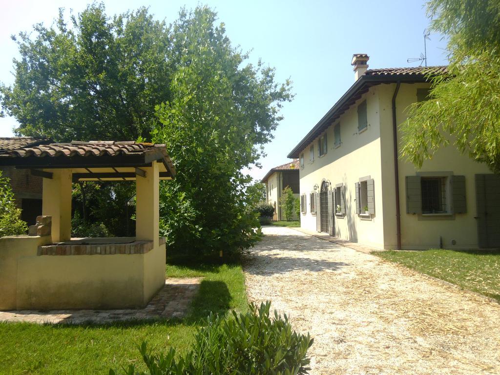 Locanda Del Toro Calderara di Reno Buitenkant foto